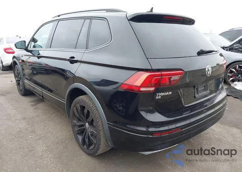 2020 Volkswagen Tiguan 2.0T Se/2.0T Se R-Line Black/2.0T Sel из США, поврежденный, VIN 3VV3B7AXXLM105157